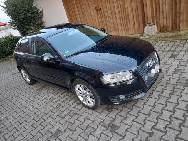 Audi A3 8p 2.0 Lit TDI Ambition Tempomat/S...