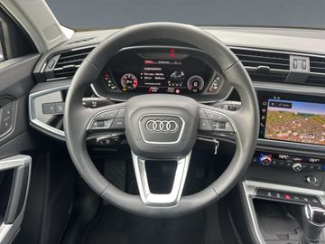 Audi Q3 - 10