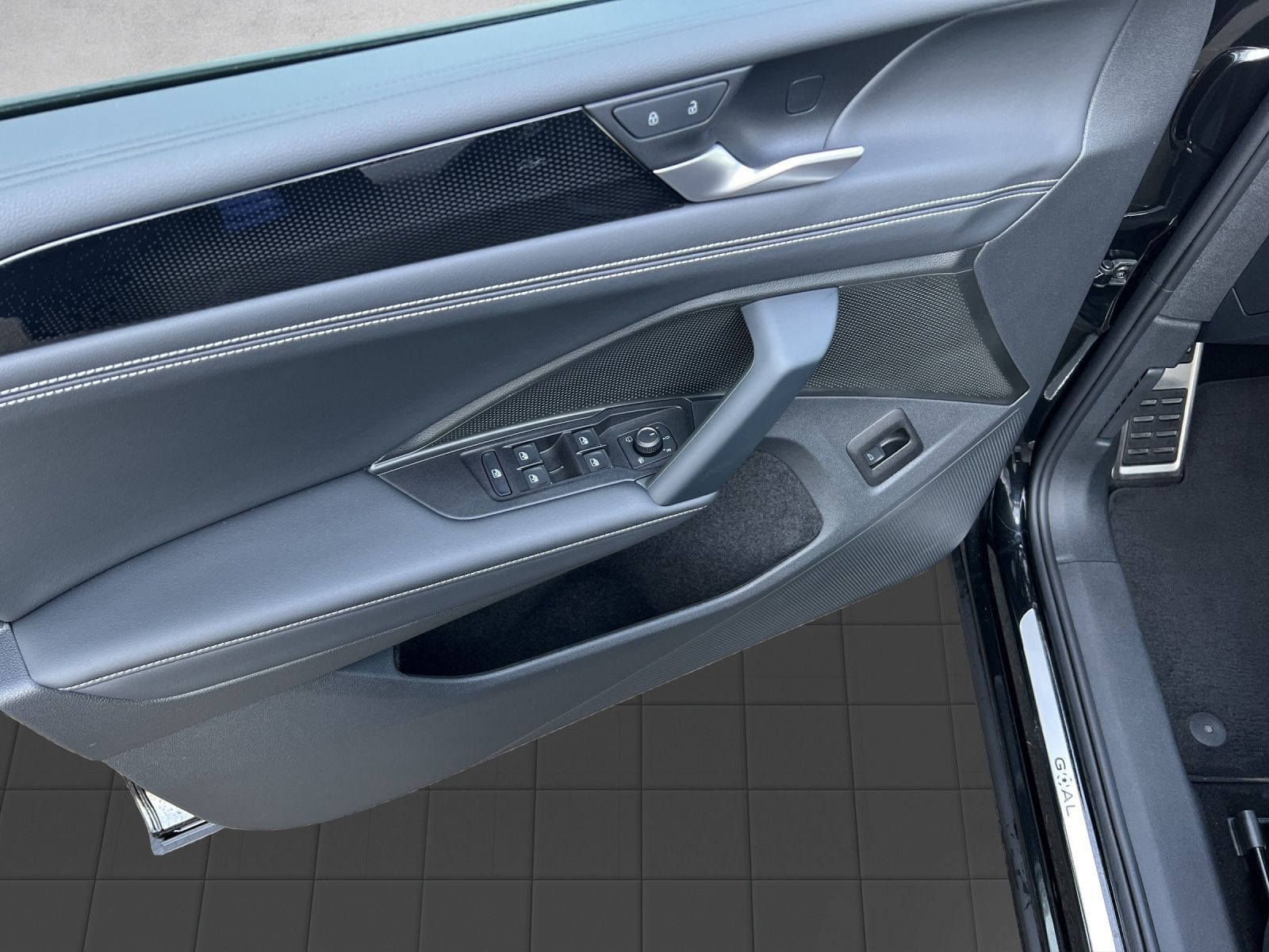 Tiguan Goal 2.0 TDI DSG AHK*ACC*LED*Navi*App Con