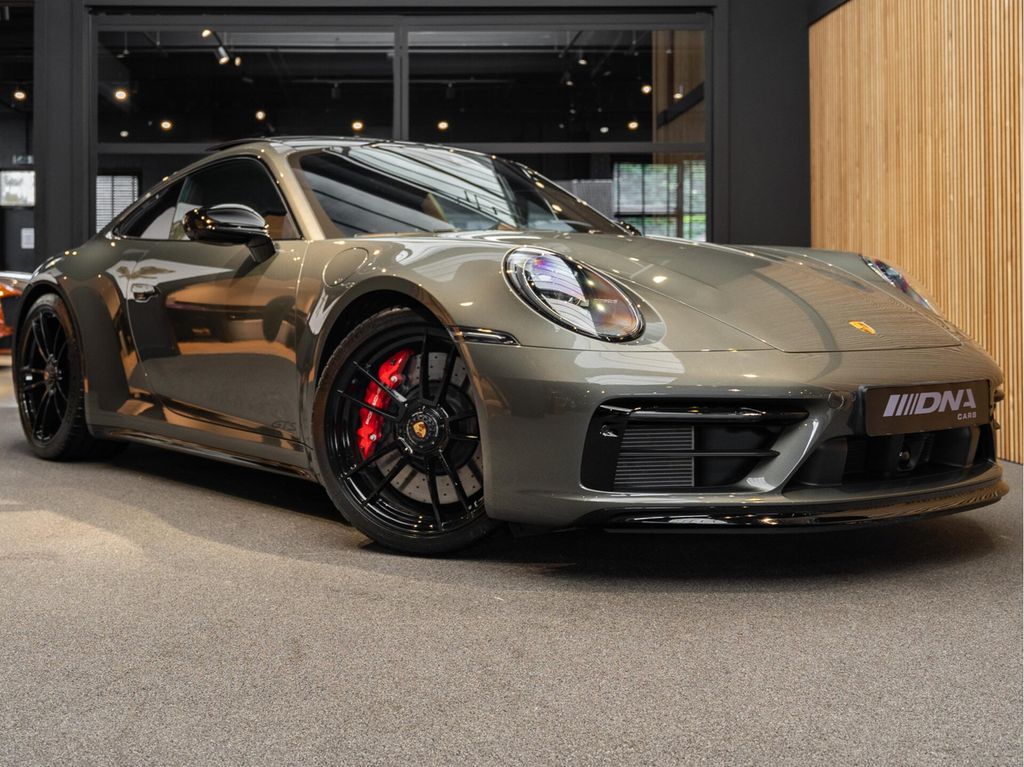 Porsche 992