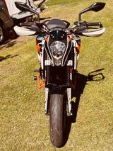 KTM Duke 200 - KTM DUKE 200