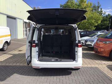 Volkswagen T7 Multivan - 12