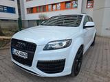 Audi Q7 3.0 TDI V12 PAKET*7 SITZER*STANDHEIZUNG* - Audi Q7: V12