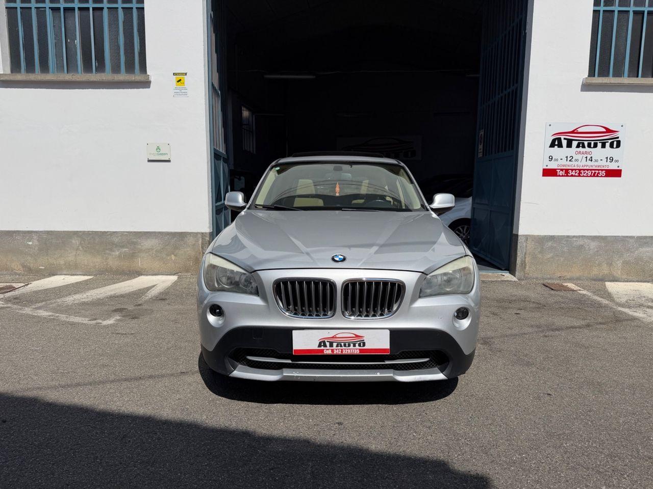 BMW X1 2010 — rear view