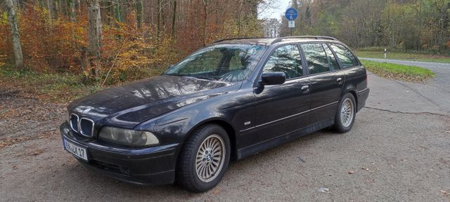 BMW 530i A Touring -