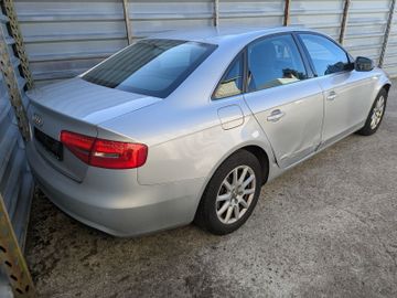 Audi A4 - 4