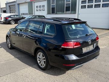 Volkswagen Golf - 7
