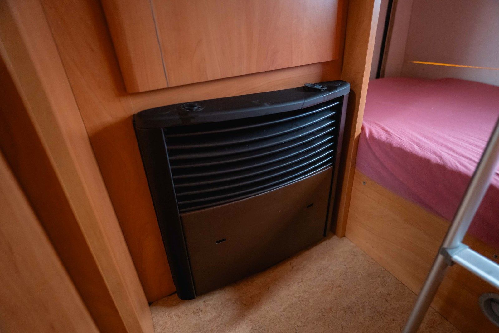 Fahrzeugabbildung Fiat Ducato Orange Camp *6 Schlafplätze*Markise*