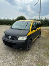 Volkswagen VW T5 Transporter Camper Bus / Bulli - Volkswagen T5 aus 2007