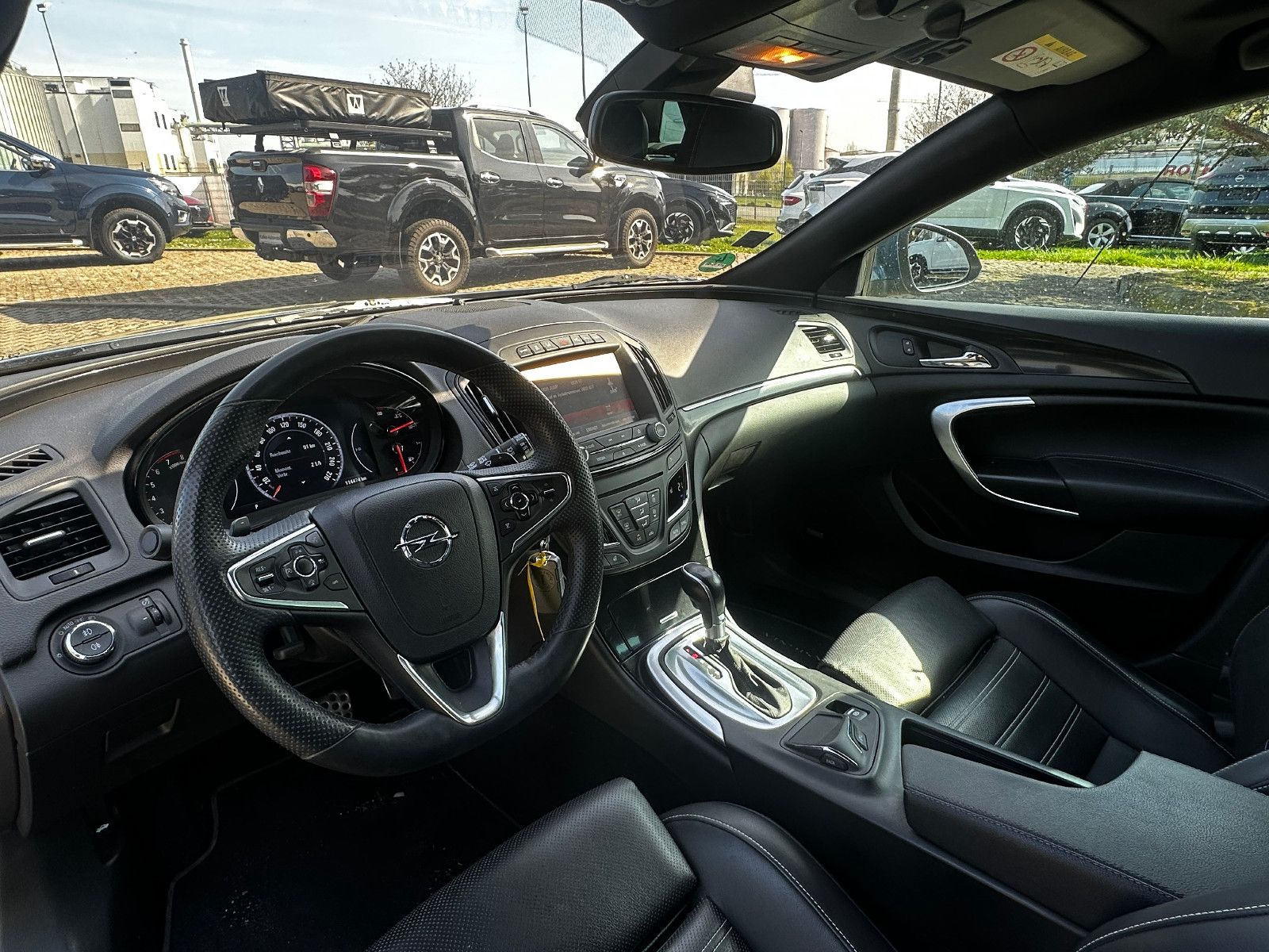 Fahrzeugabbildung Opel Insignia A Sports Tourer Sport
