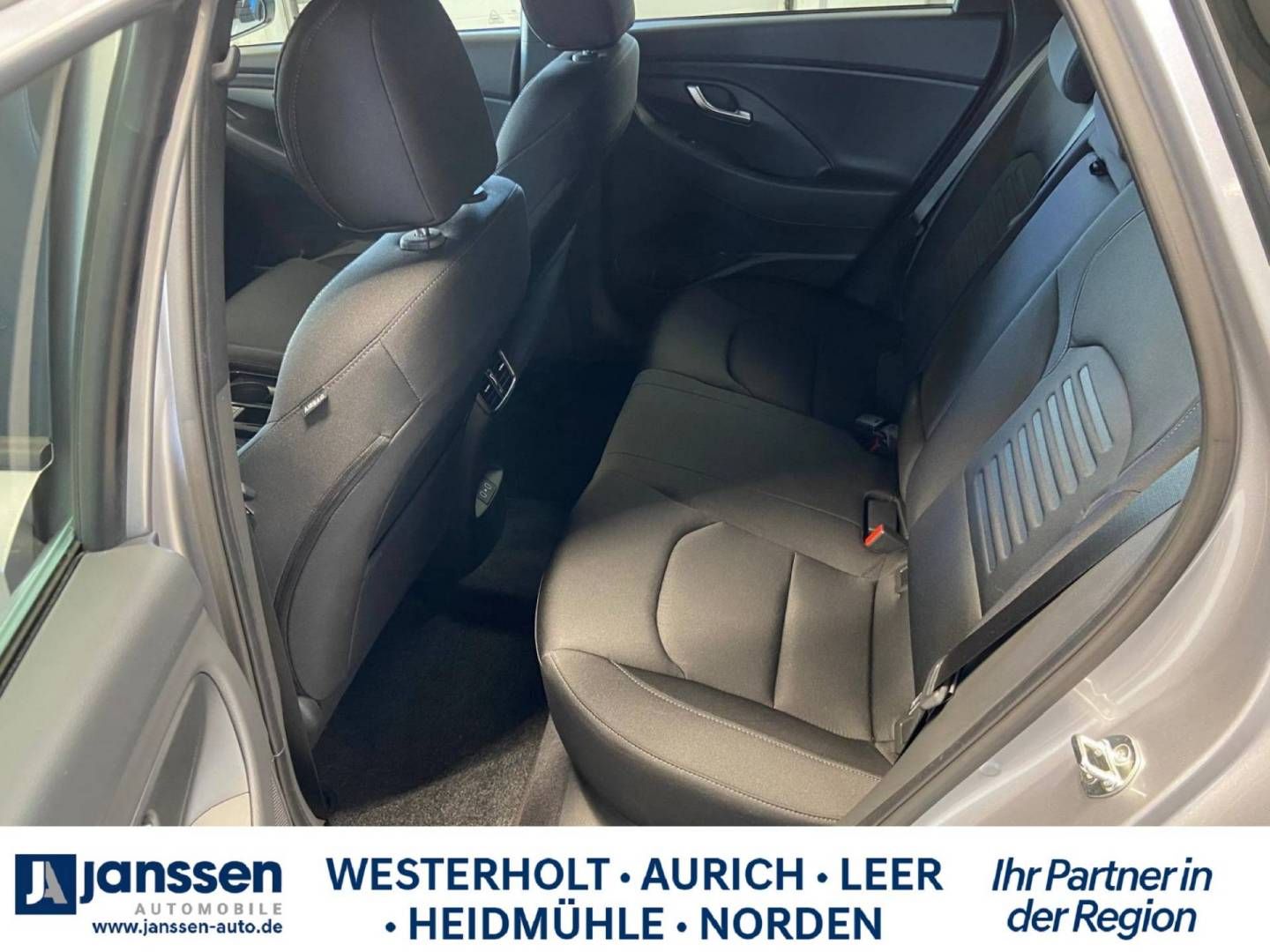 Fahrzeugabbildung Hyundai i30 Kombi ADVANTAGE Plus-Paket