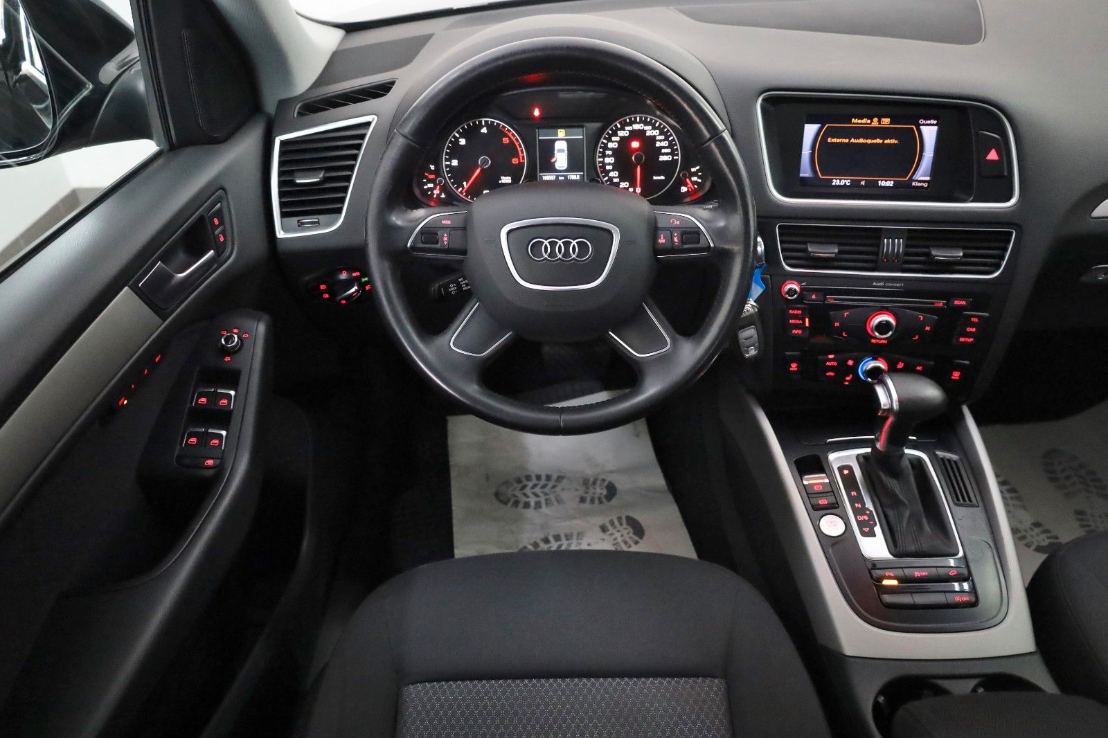 Fahrzeugabbildung Audi Q5 2.0 TDI quattro,Xenon,SH,Panorama SR+WR