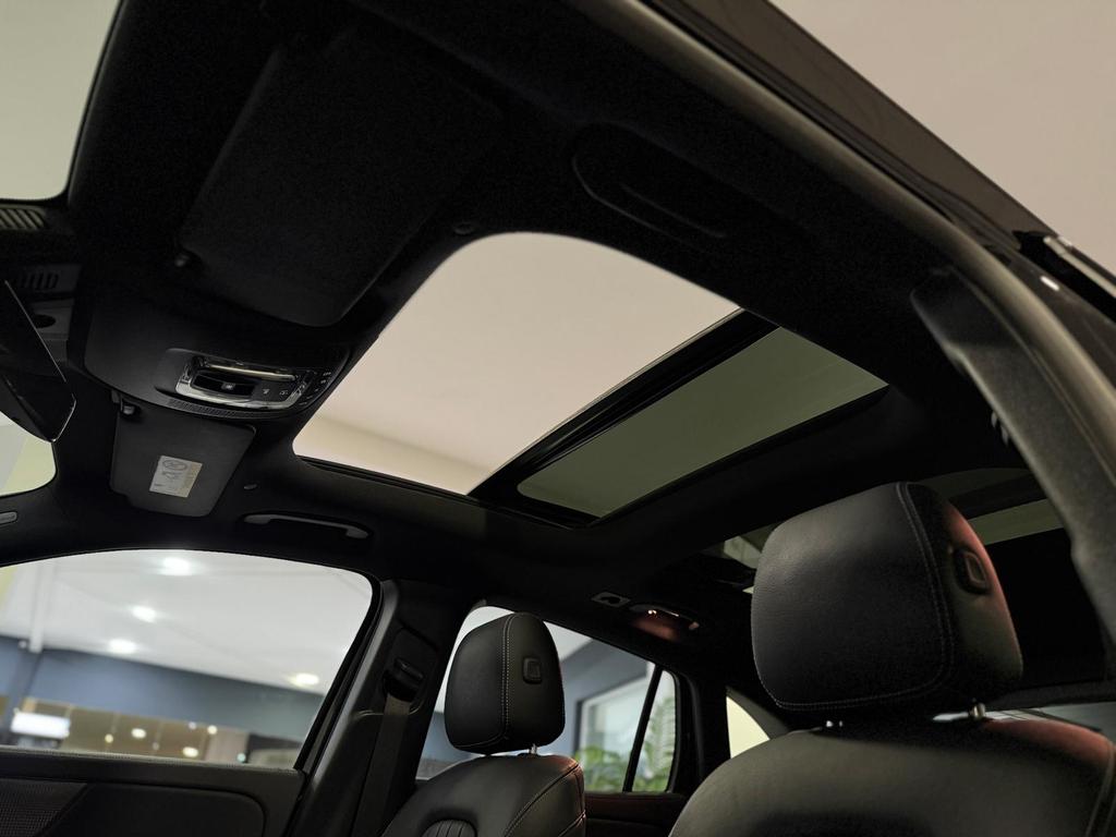 Mercedes-Benz GLA 220