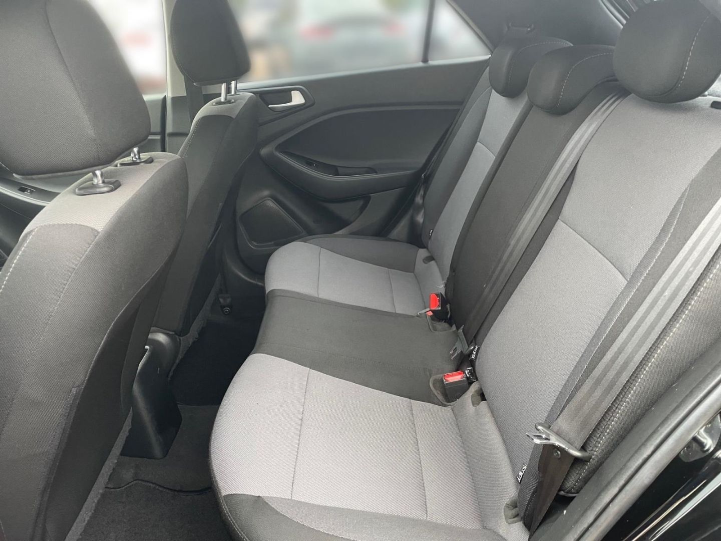 Fahrzeugabbildung Hyundai i20 1.2 Trend Sitzheizung Klima Parksensoren Alu