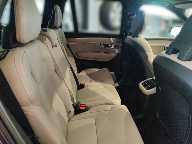 VOLVO XC 90 (Bild 21 von Array)