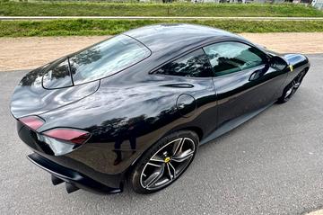 2021 Ferrari ROMA — миниатюра 19