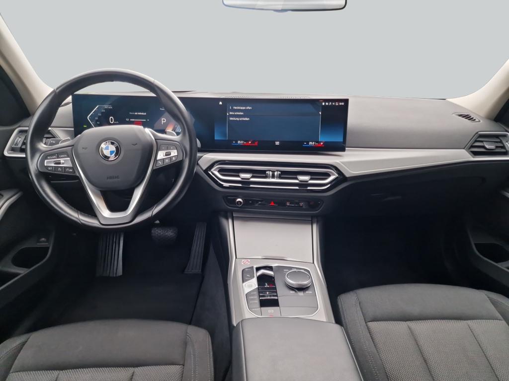 BMW 3 Series i *CarPlay*, миниатюра 15