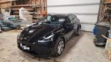 Tesla Model Y Standard Range SR RWD - Tesla Model Y in Düsseldorf