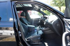 Fahrzeugabbildung BMW X3 xDrive 20d xLine M Sport Pano HuU Navi HK!