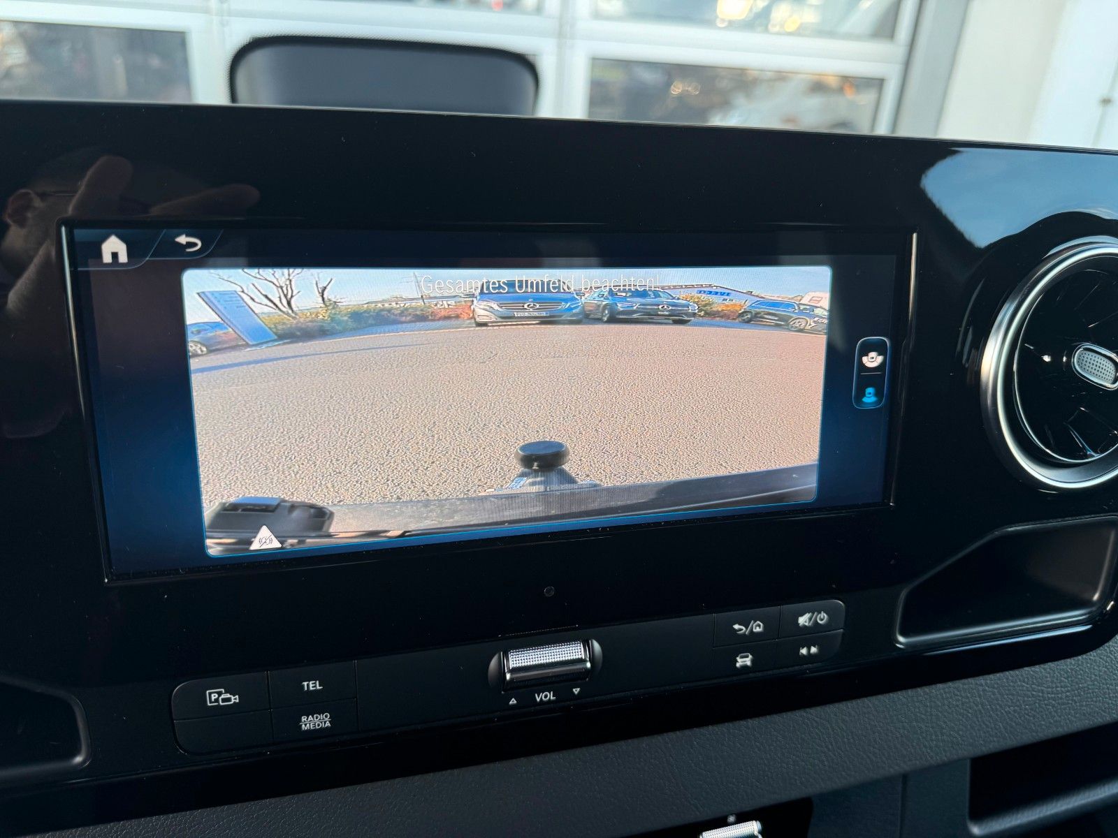 Fahrzeugabbildung Mercedes-Benz Sprinter 317 CDI DoKa Klima Stdheiz AHK3,5to