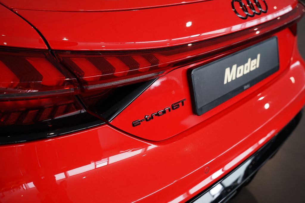 AUDI e-tron GT quattro | Pano | Audi exclusive AUDI e-tron GT quattro | Pano | Audi exclusive