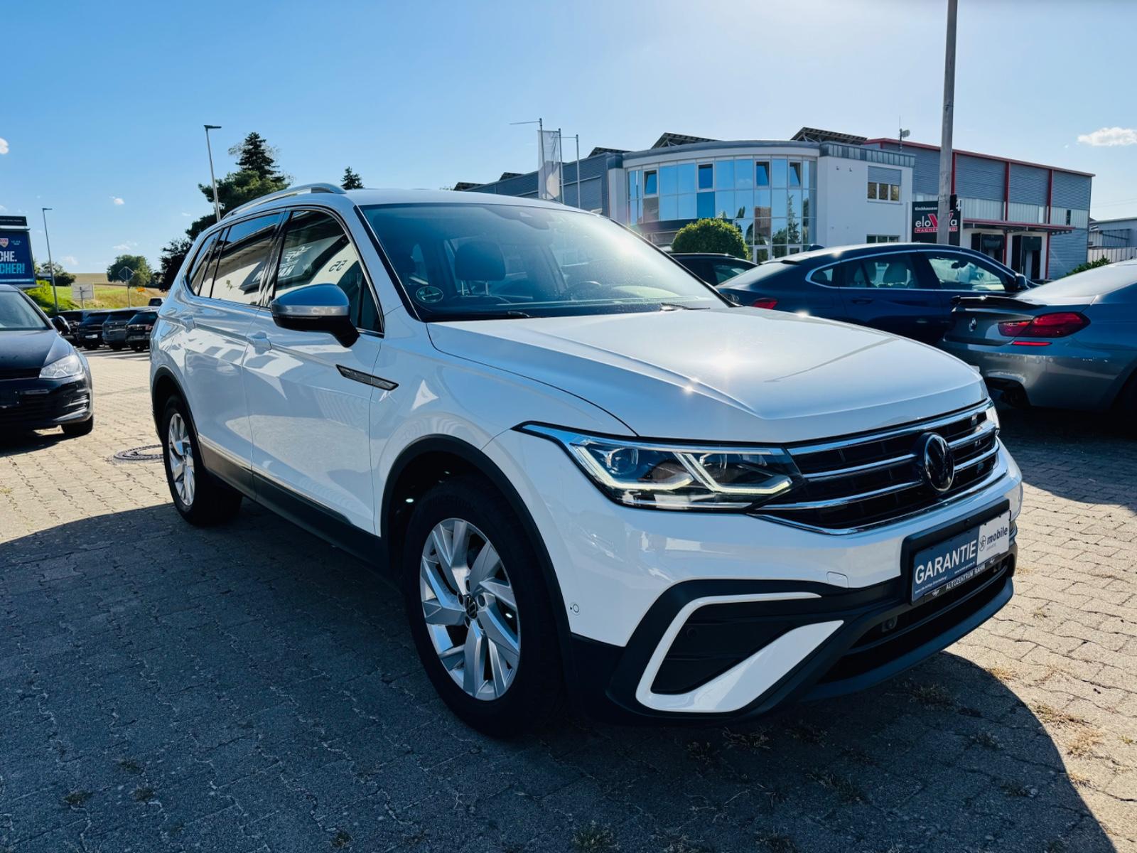 Volkswagen Tiguan Allspace+Alcantara+LED+AHK+St.Hzg+360°+