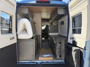 HYMER  ERIBA  HYMERCAR Redwood 600 Sport Autarkie LED Totwi.