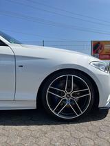 BMW M235i Coupé -M Performance individuell  - weiße BMW M235