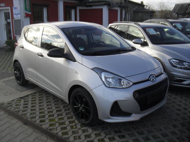 Hyundai i10 Klima  Sommer +Winteräder