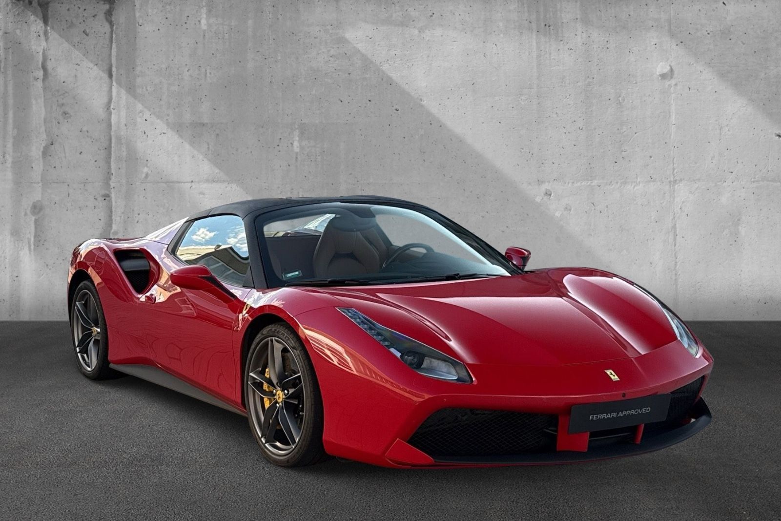 Fahrzeugabbildung Ferrari 488 Spider*1.Hand*Dt.Auto*Lift*Parkkamera