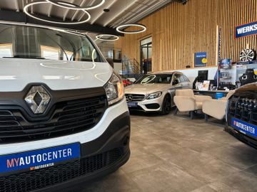 Renault Trafic *ServiceTÜV:NEU*UNFALLFREI*9-Sitzer*