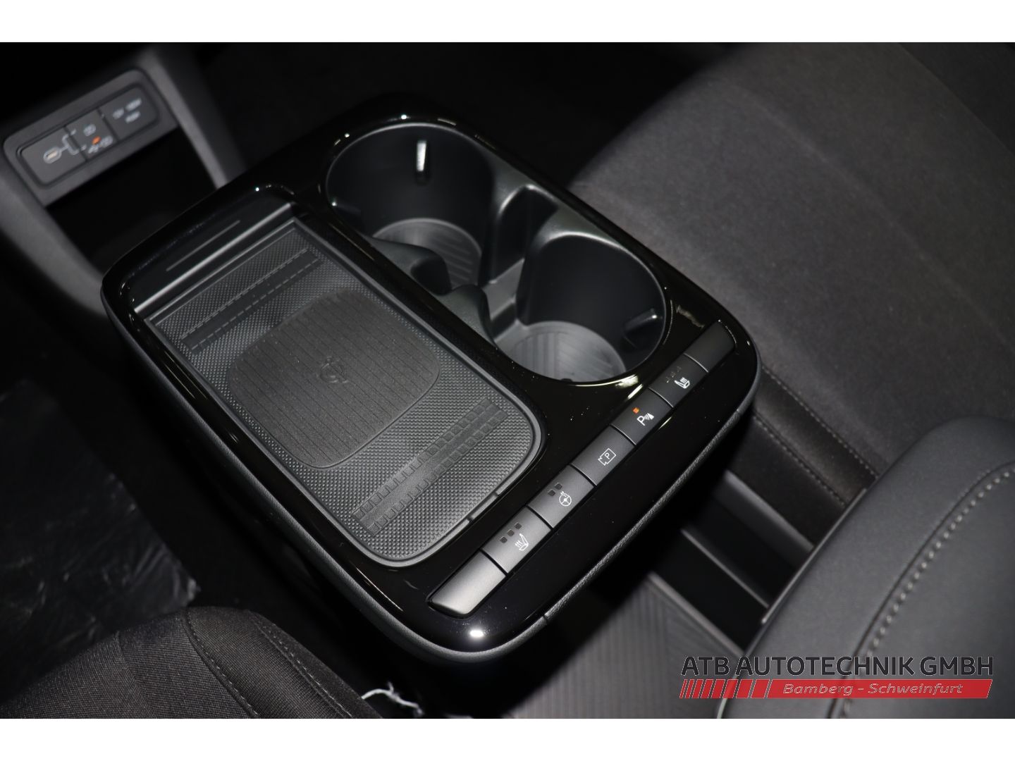 Fahrzeugabbildung Hyundai IONIQ 5 MY26 CENTRIQ 84kWh Batterie 229PS 2WD