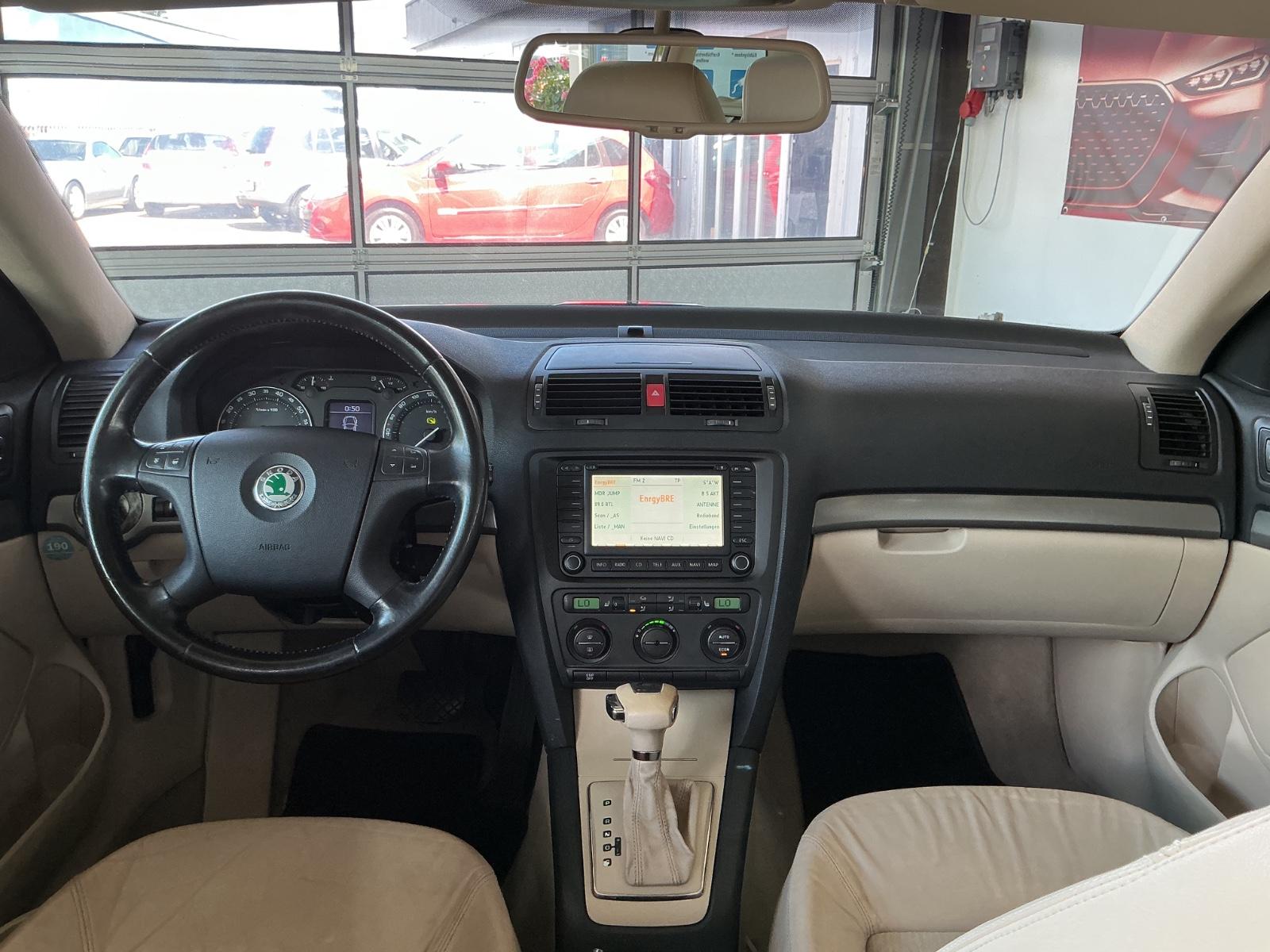 Skoda Octavia 2005 — photo 15