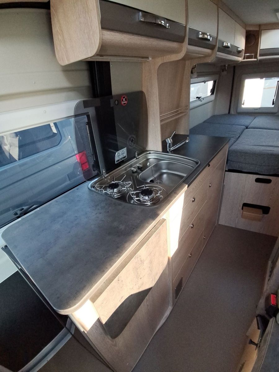 Fahrzeugabbildung Pössl Summit 600 Fiat 180 PS Mark./AHK/Navi/Solar