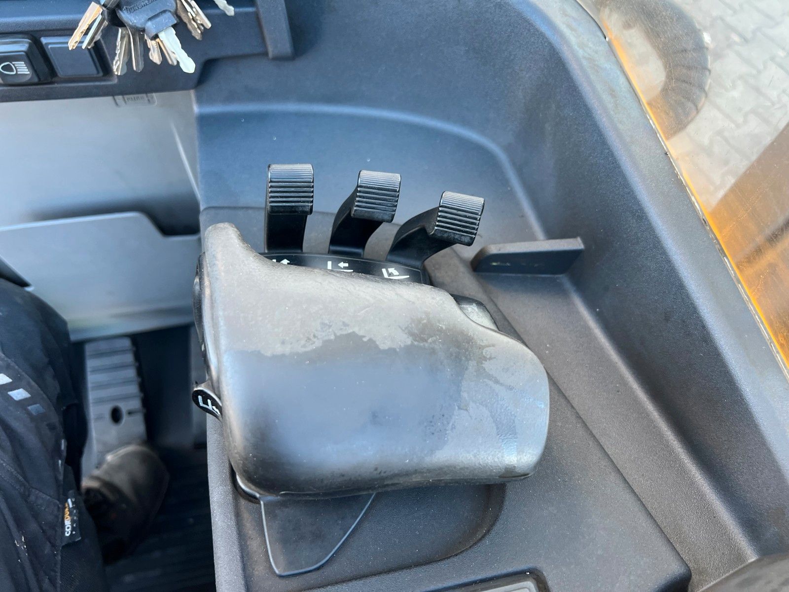 Fahrzeugabbildung Jungheinrich ETV C16 / Triplex 5.72m / SS / nur 2.836h / 2016