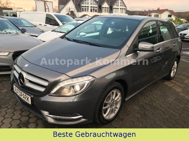 Mercedes-Benz B 180 CDI / d*Automatik*NAVI*BT*1 Hand*