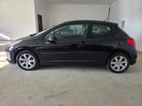 Peugeot 207 Sport - Peugeot 207 mit Benzin-Antrieb: Automatik