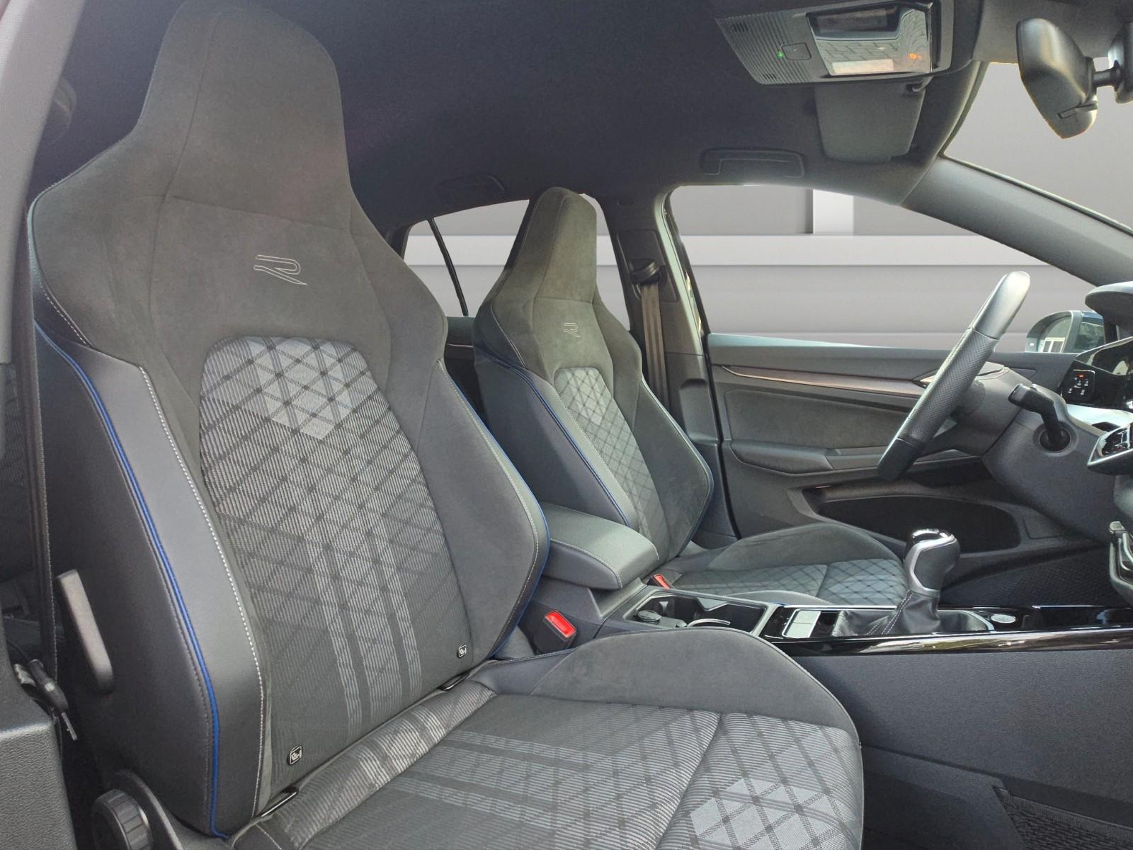 Volkswagen Golf VIII Lim.1.5TSI R-Line T.Leder Navi RFK ACC, миниатюра 10