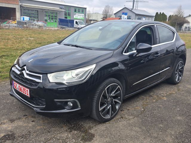 Citroën DS4 1.6 SportChic LEDER SHZ NAVI BLIS XEN-LED 19