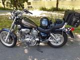 Yamaha Virago XV 1100 - YAMAHA XV 1100 VIRAGO
