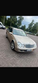Mercedes-Benz Mercedes Benz E500 tüv 03.27 Verkauf/Tausch - Mercedes-Benz E 500 in Düsseldorf