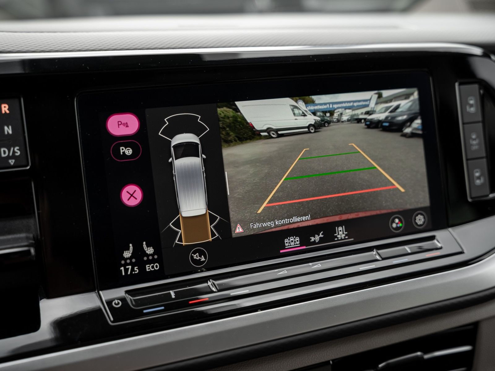 Volkswagen T7 Multivan KÜ Hybrid LED PANO STANDH NAVI AHK foto 15