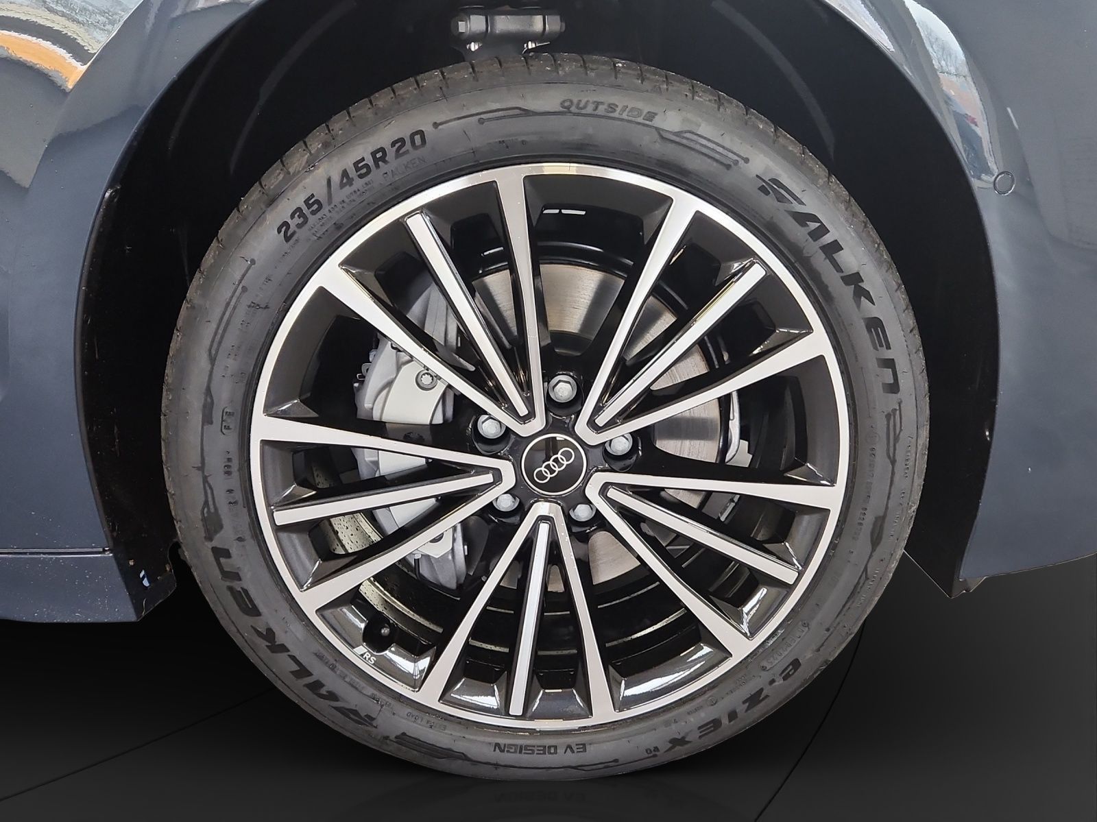 Audi A6 e-tron - Bild 11