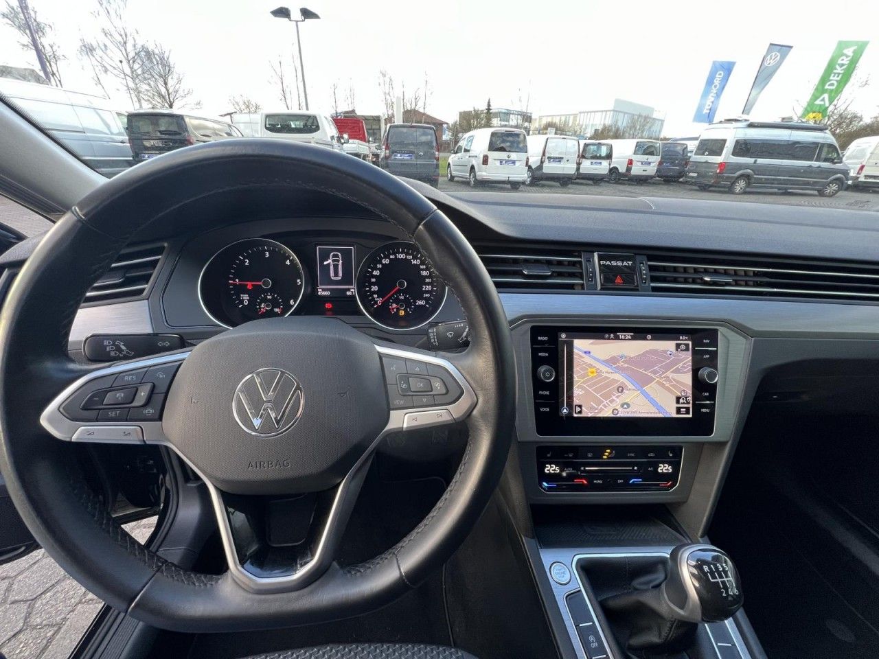 Volkswagen Passat Variant - Bild 9
