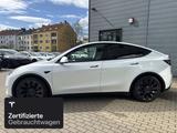Tesla Model Y Performance - mit Elektro-Antrieb: Leder