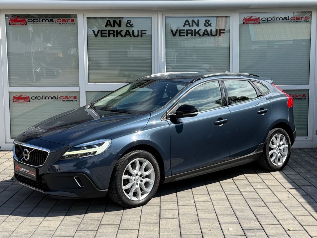 Volvo V40 Cross Country Plus