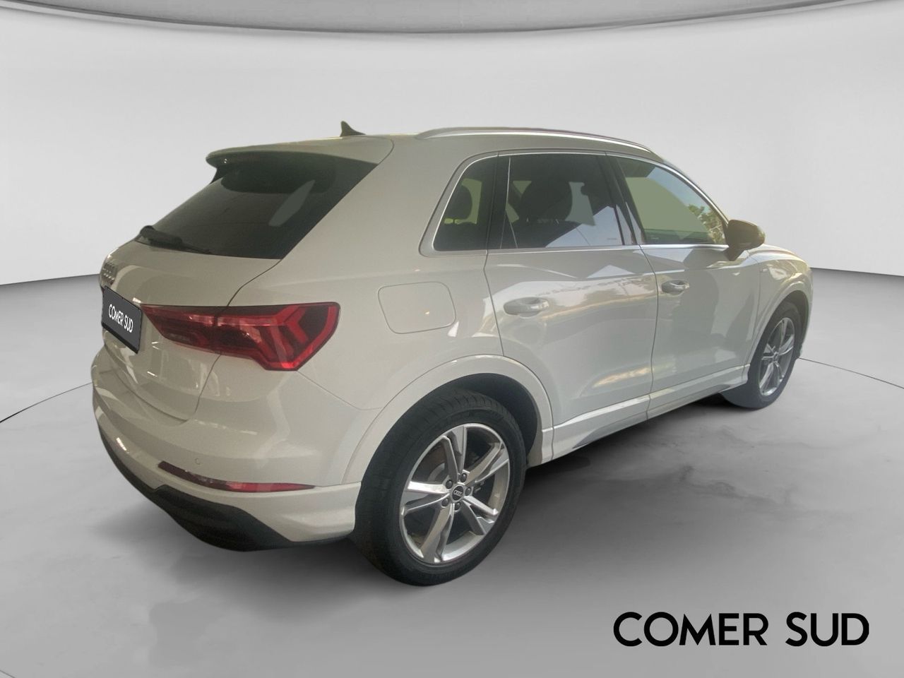 Audi AUDI Q3 II 2018 - Q3 45 1.4 tfsi e S Line Editio imagem 2
