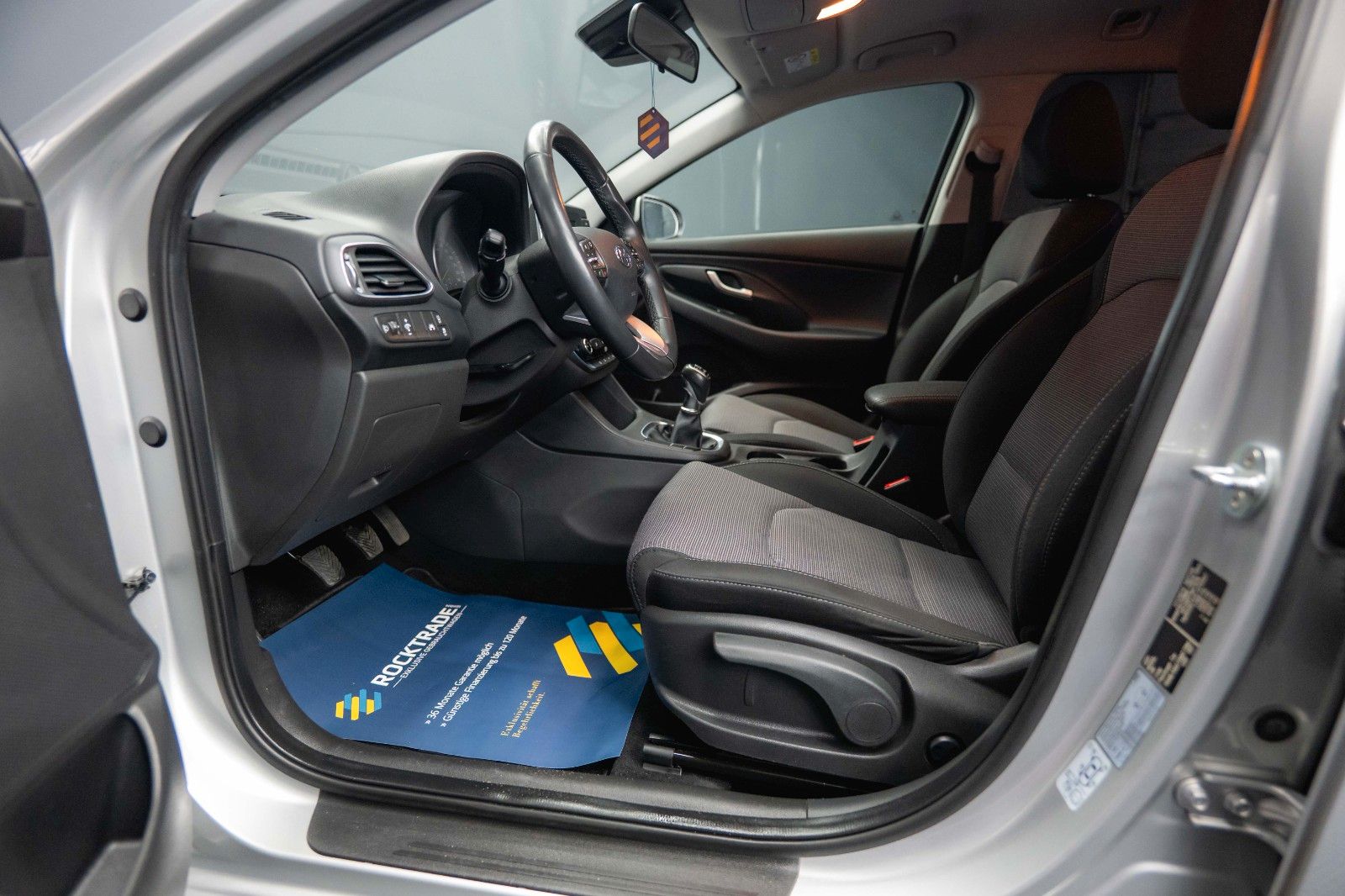 Fahrzeugabbildung Hyundai i30 cw Select Sport *1.Hand*Top Zustand*Klima*
