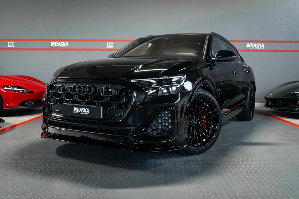 Image of Audi Q8