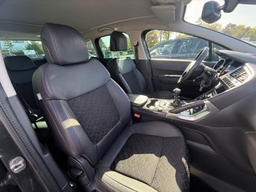 Peugeot 3008 - 9